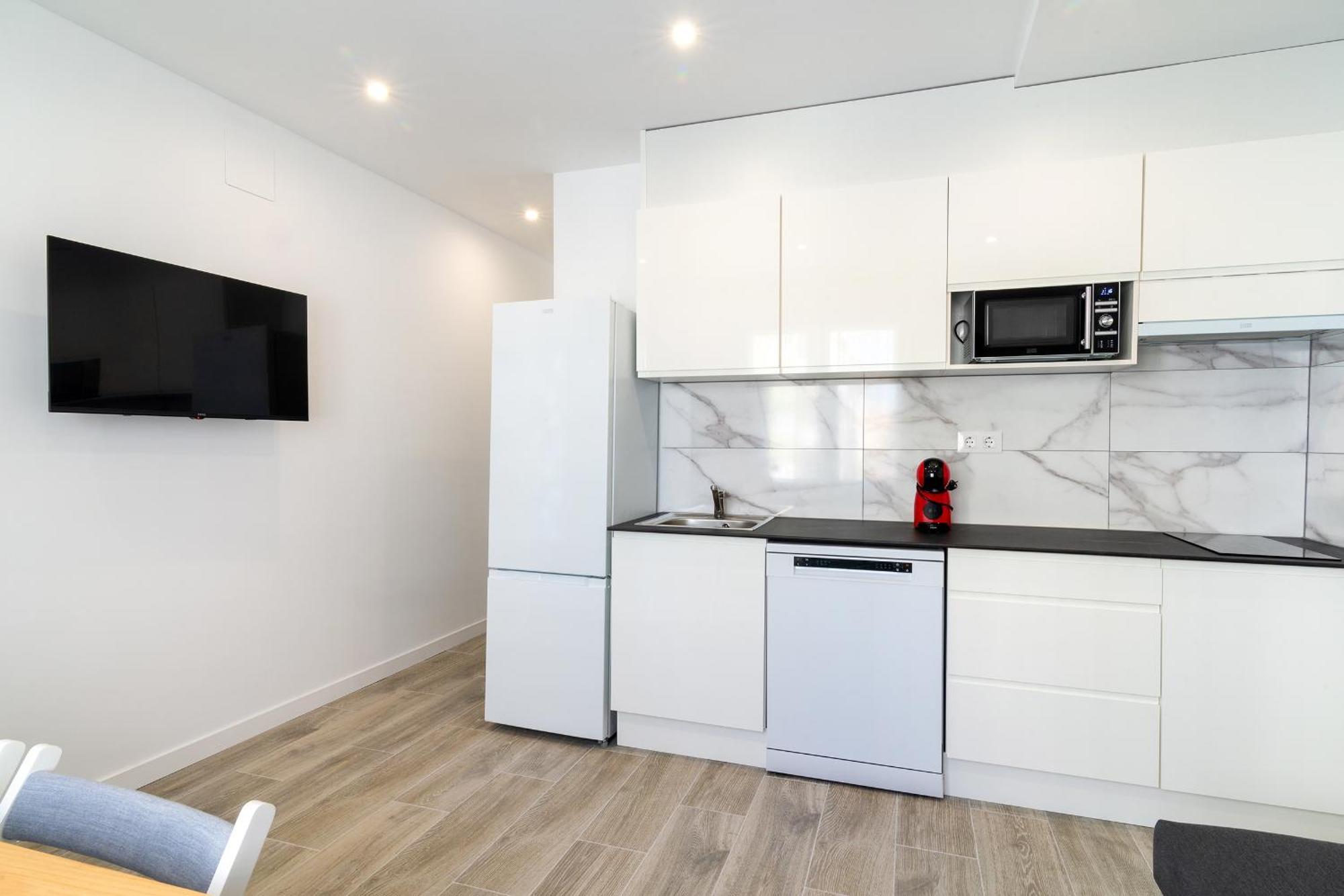Pisos Plaza Paris Apartment