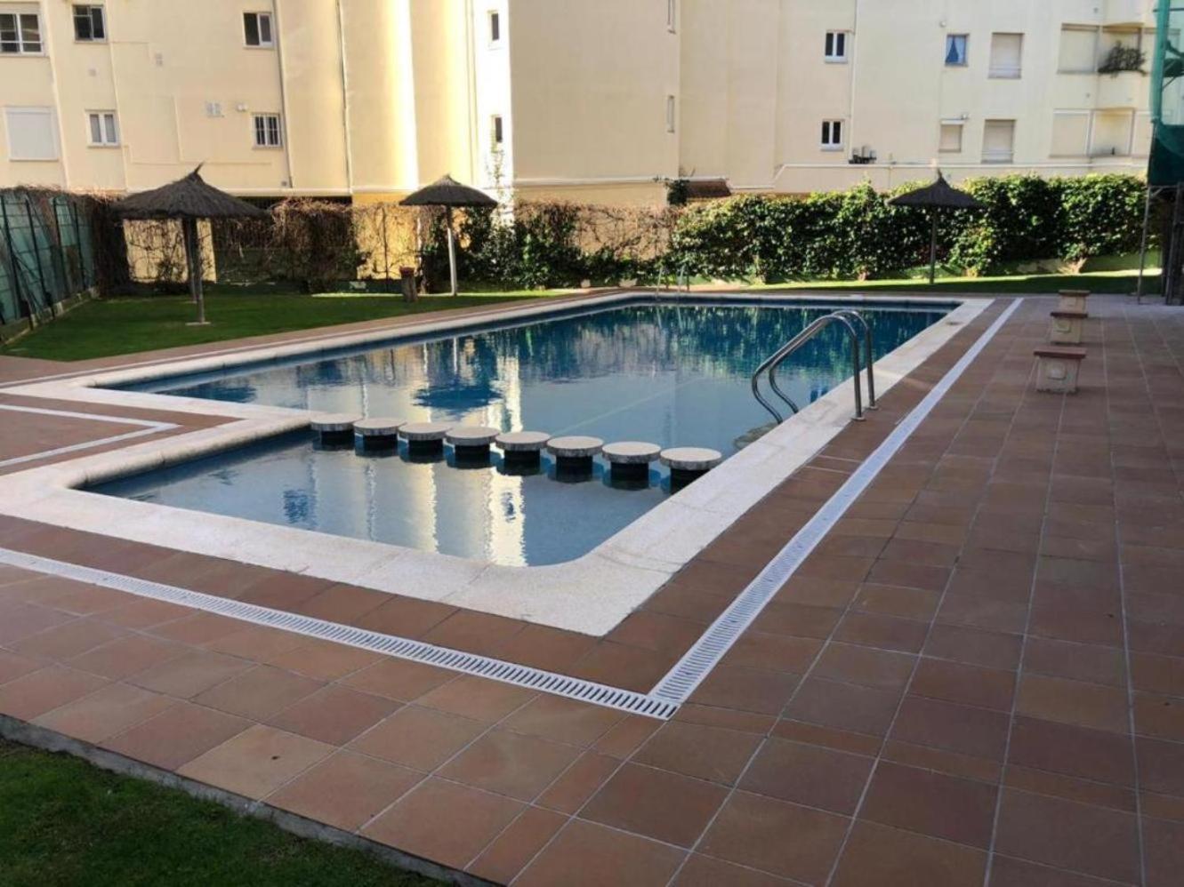 One Bedroom Flat In Fenals For 4 People *