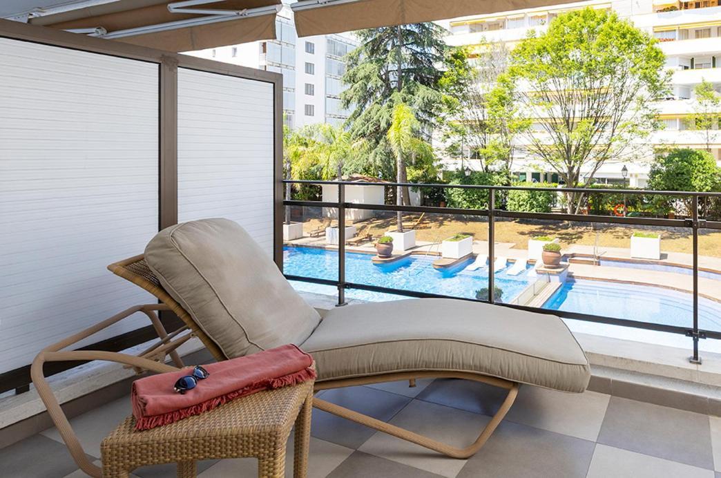 Suites Del Mar Fenals 4*