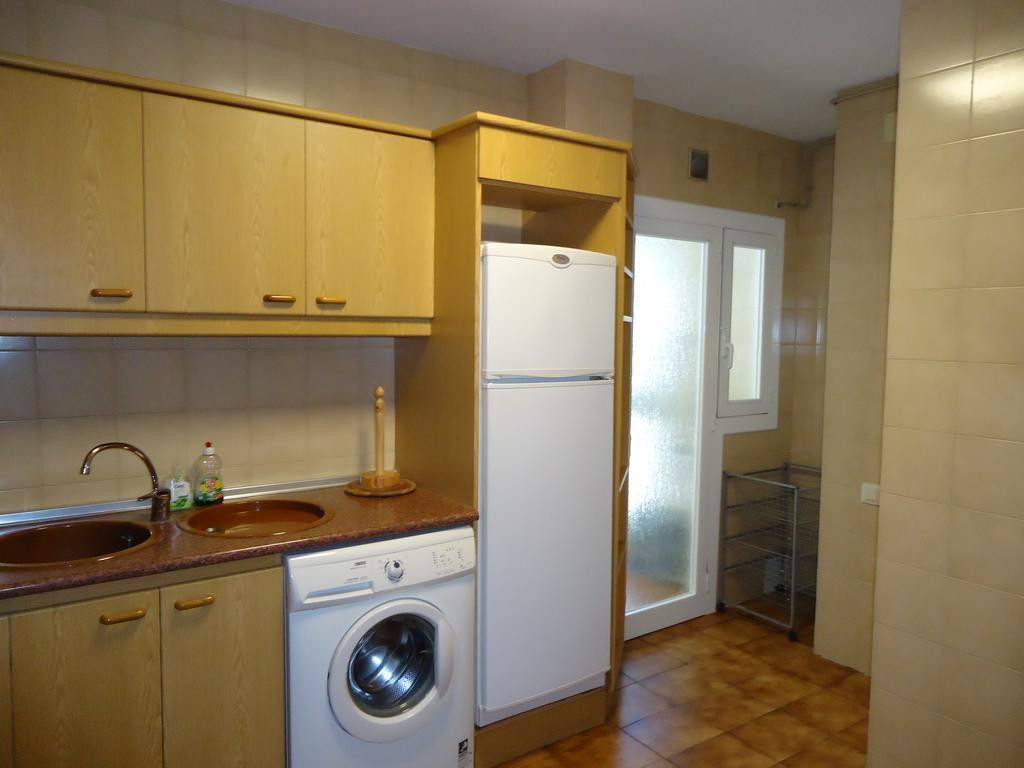 Alva Park Fenals - Familiy Apartment