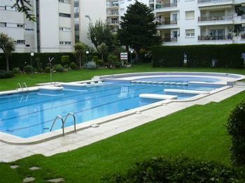 Alva Park Fenals - Familiy Apartment