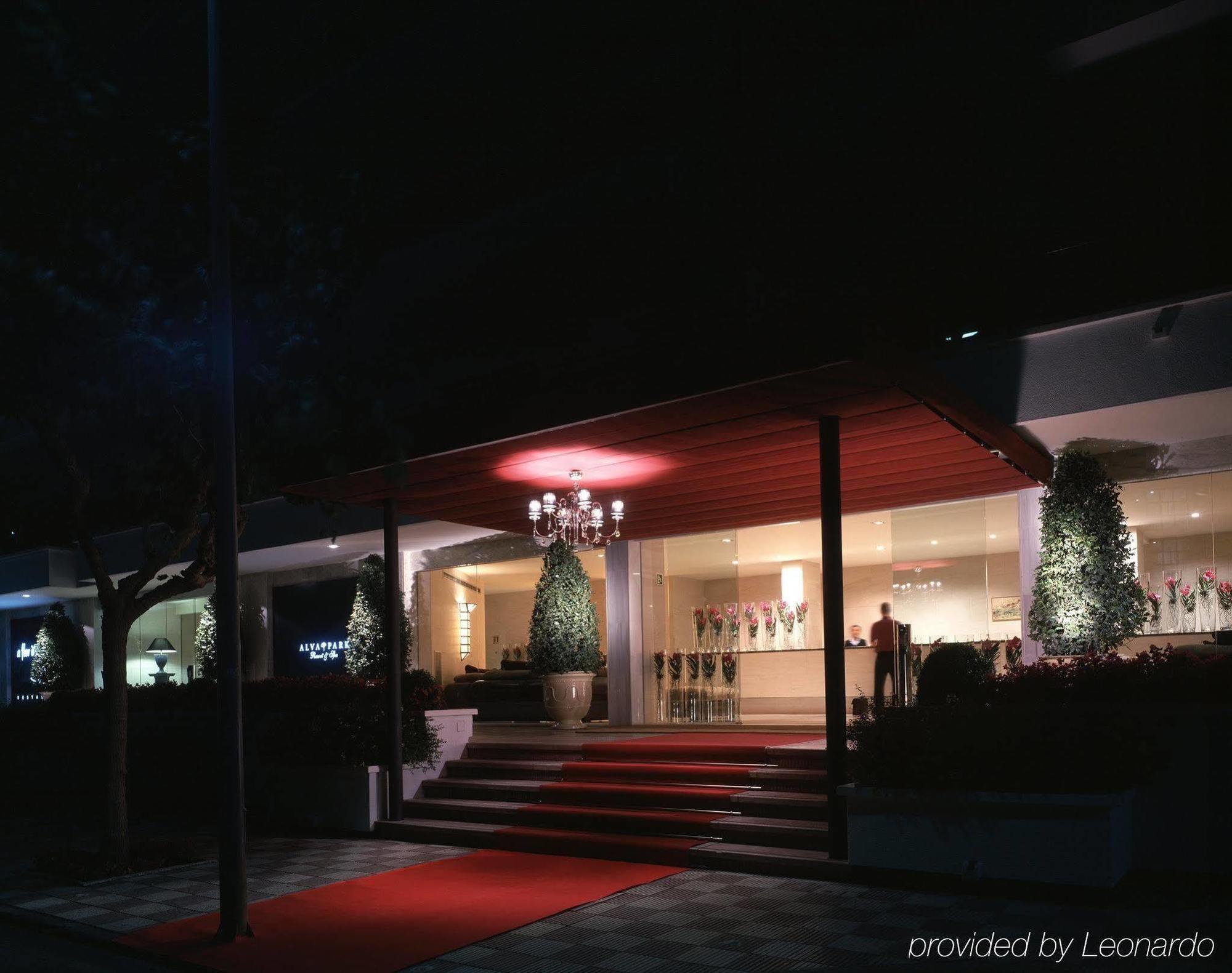Alva Park Apartment *