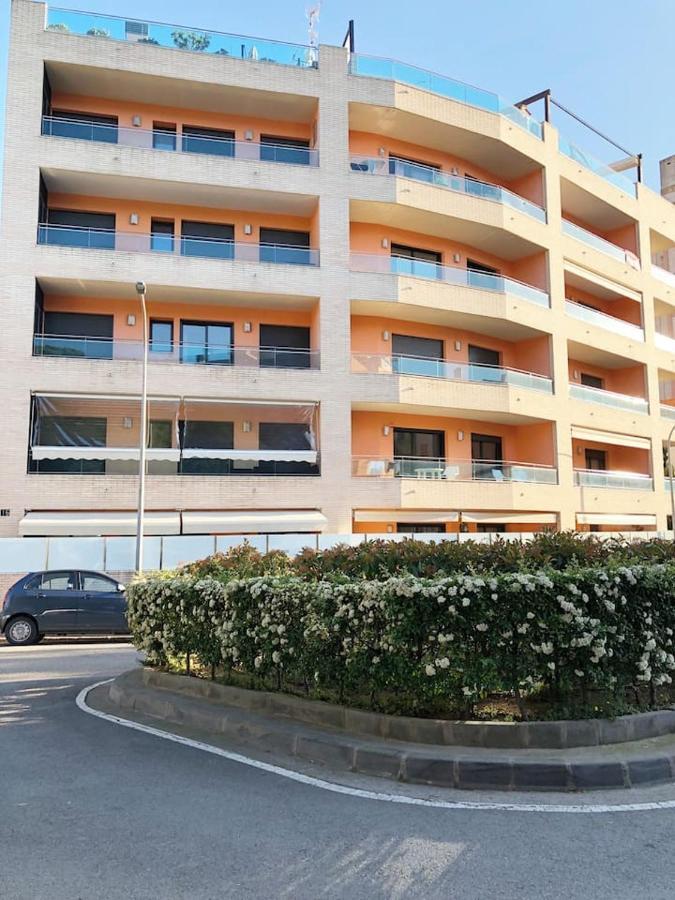 With Terrace Lloret de Mar
