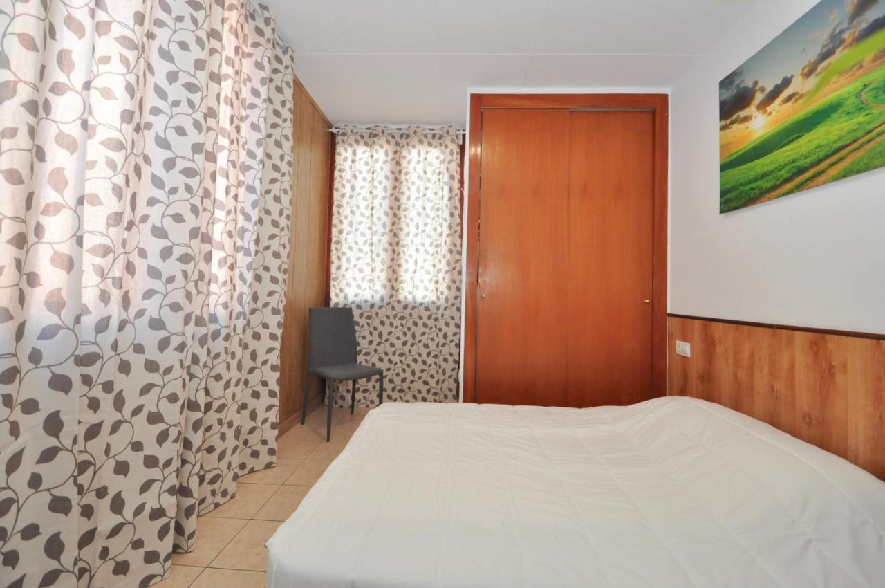 Apartment Tango *