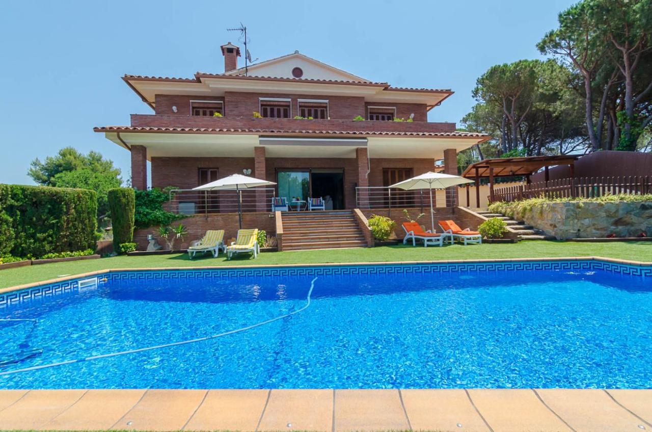 Club Villamar - Contesa * Lloret de Mar