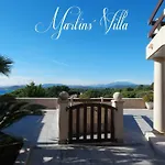 Martin \'S Villa. House On The Beach With Pool