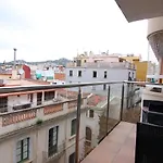 Apartment With Balcony Close To The Beach