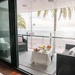 Lujoso Apartamento A 1A Linea Del Mar
