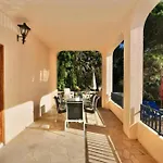 Villa Victoria