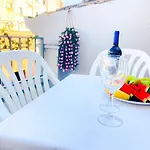 Elegant 2 Bedroom, Big Terrace 200M From Beach
