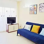 Precioso Apartamento Con Piscina Y Jardin Propio