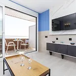 Apartment Caravela Beach By Interhome