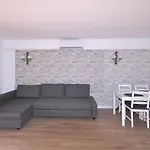 Domus