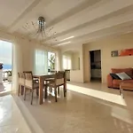 La Marina