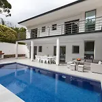 Villa Palmbeach By Interhome