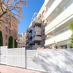 Apartment Sa Boadella Con Piscina Y Garaje Close To The Beach