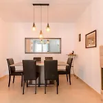 Apartment Sa Boadella Con Piscina Y Garaje Close To The Beach