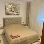 Villa Karina Lloret De Mar