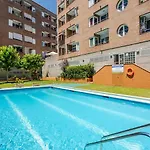 Ideal Family Retreat 5 Minutes From Fenals Beach