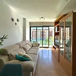 Precioso Apartamento 4 Habitaciones Con Piscina Y Gym