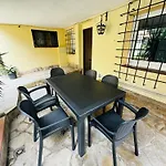 Piso Con Jardin, De Playa Fenals