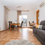 Cl15 Modern And Spacious Villa