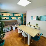 Piso Shic De Playa Fenals Con Terraza Y Piscina