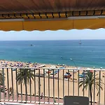 Apartaments Ar Family Calafats
