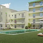 Oyo Hotel Goya