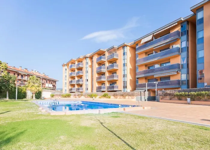 2 Santa Cris - Lloret De Mar