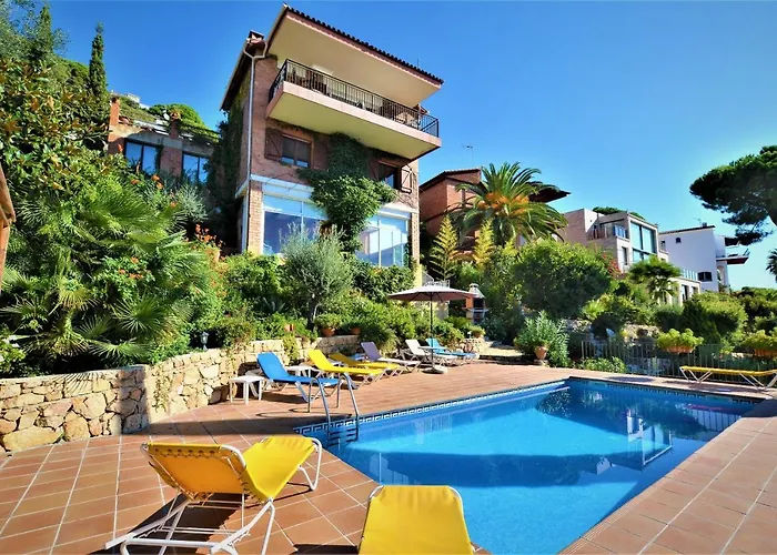 Villa Flores 8 Personas Lloret De Mar