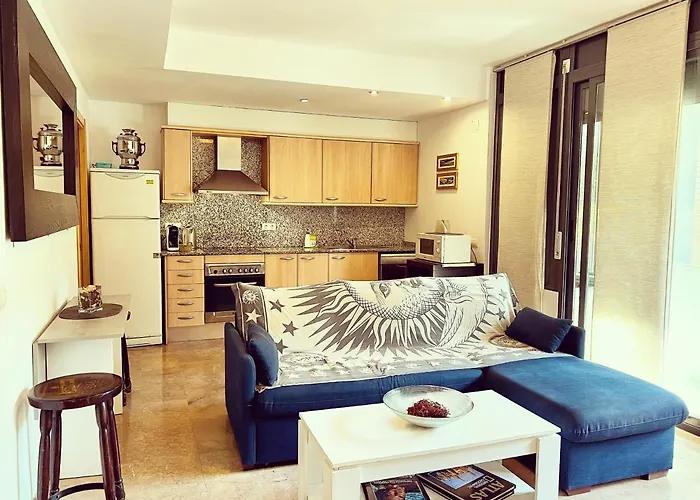 Apartamento Con Piscina Y Parking En Lloret De Mar