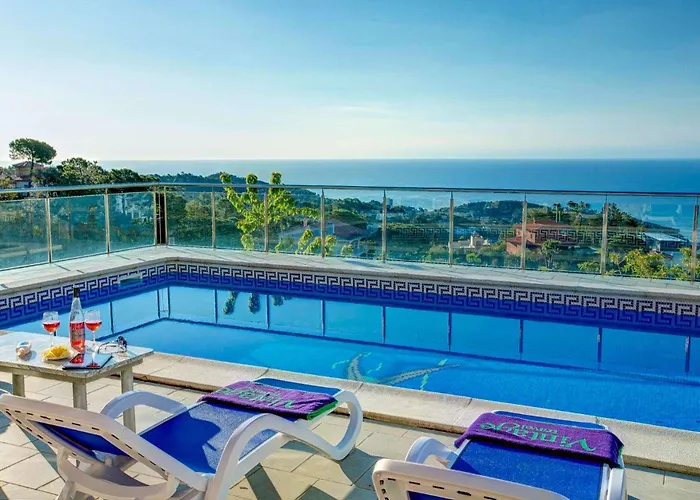 Villa Dami By Vintage Travel