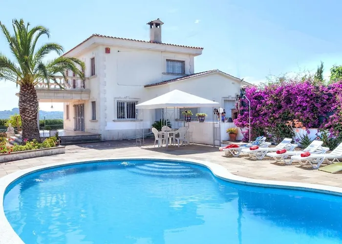 Holiday Home El Paraiso