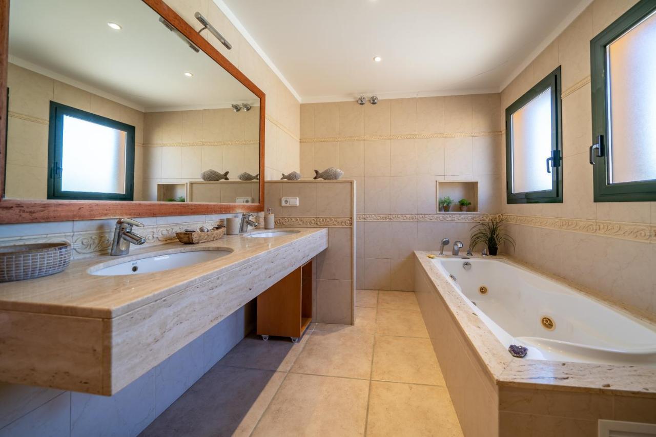 Jaruco Lux, Exclusiva Zona Residencial Con Piscina & Aircon * Lloret de Mar