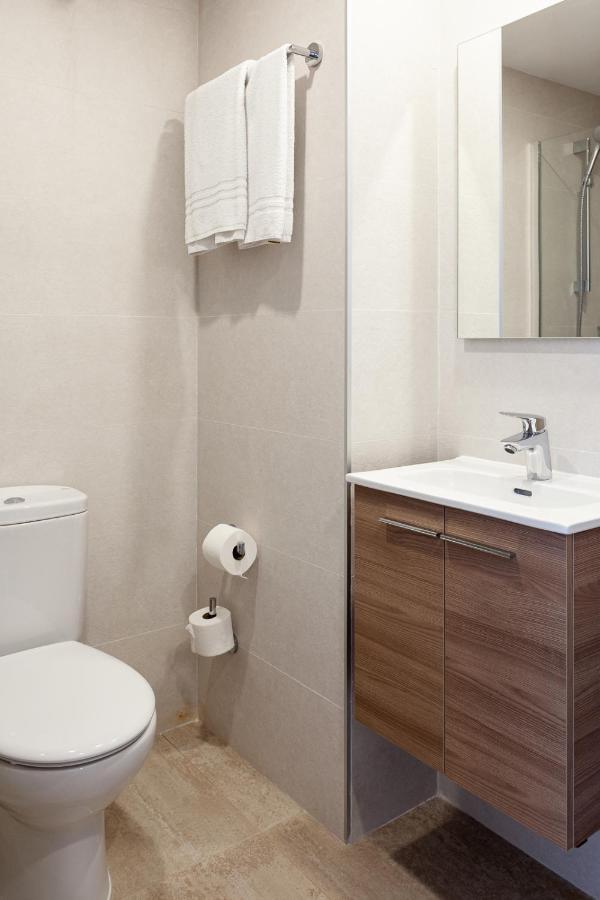 Blanco Y Negro - Recien Reformado Appartement