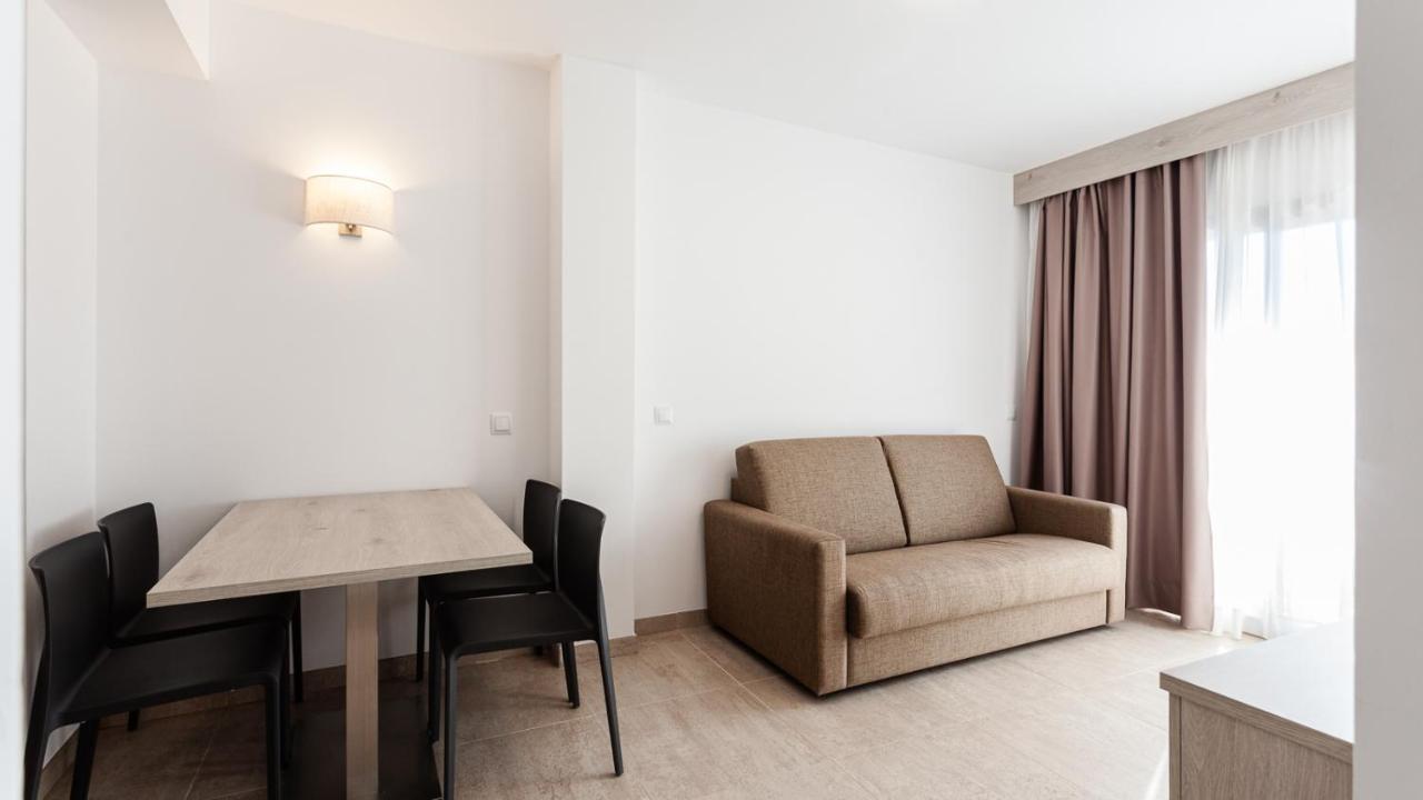 Blanco Y Negro - Recien Reformado Appartement Lloret de Mar