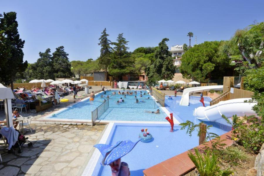 Camping Senia Cala Canyelles * Lloret de Mar