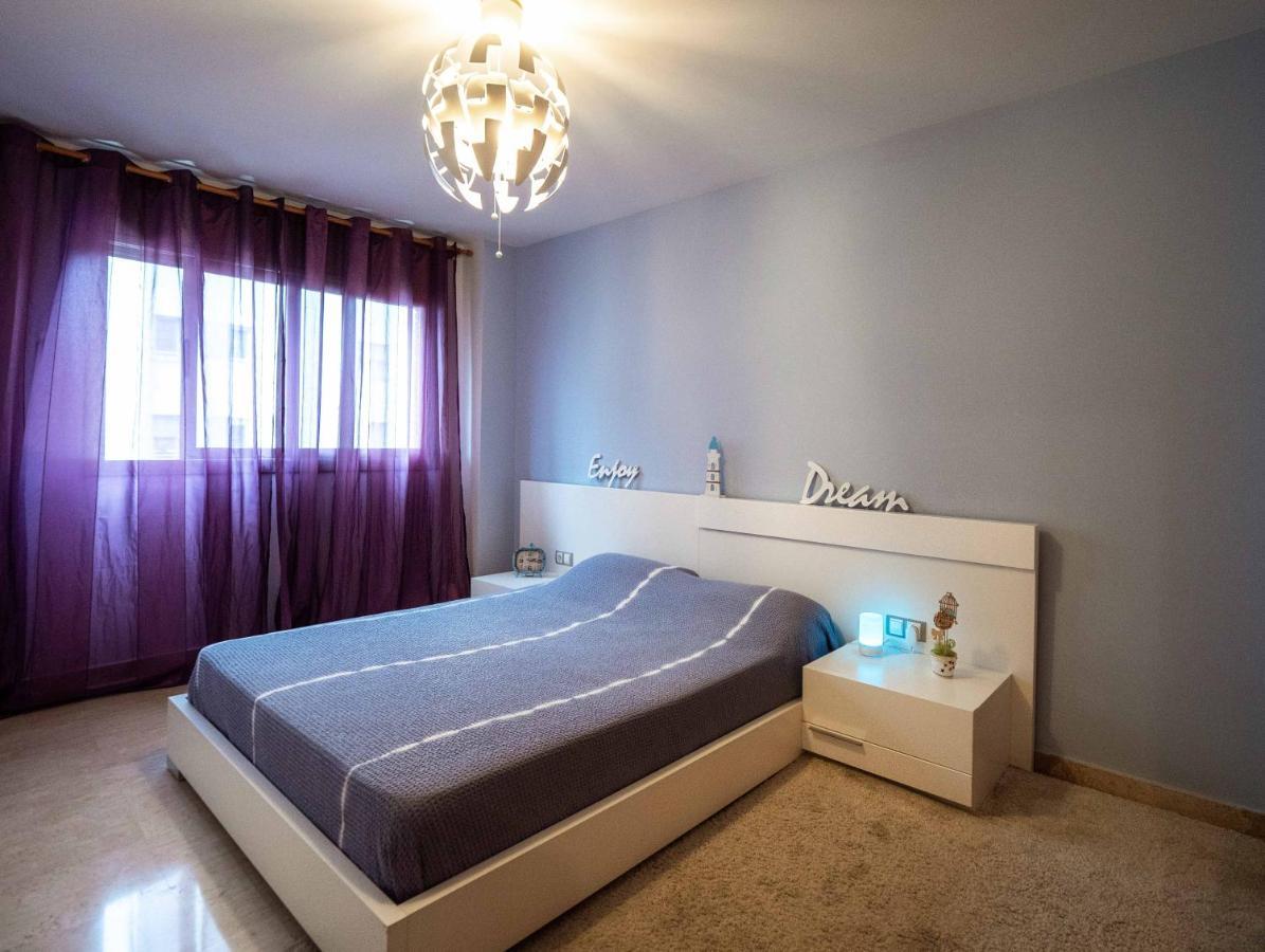 Apartamento Two Bedroom Stylish Studio, 5 Minutes Walk From The