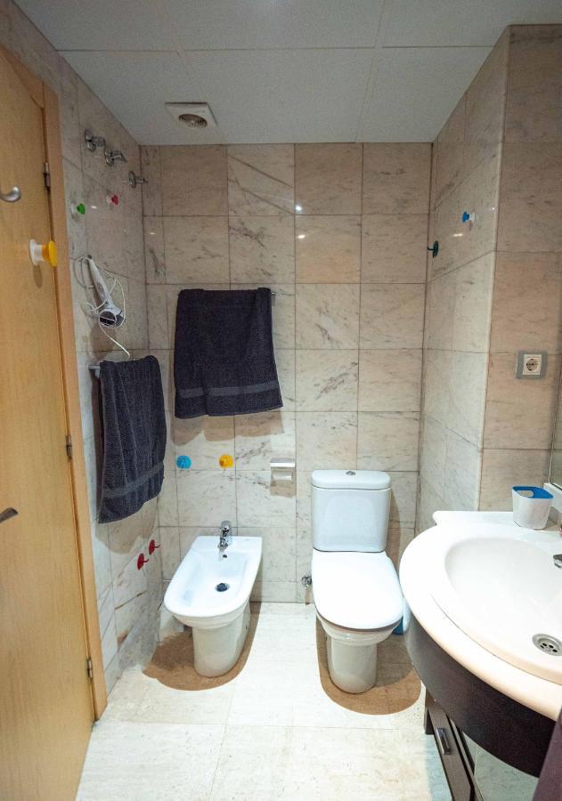 Two Bedroom Stylish Studio, 5 Minutes Walk From The Apartamento Lloret de Mar