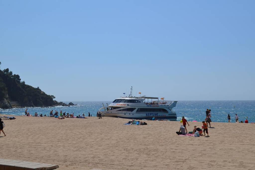 Centro De Lloret 8 People Appartement
