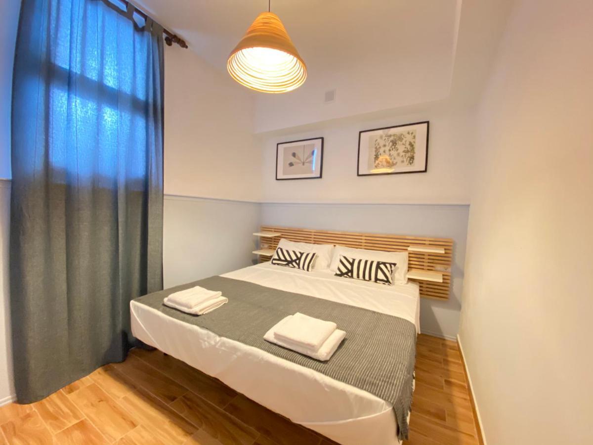 Apartamento Sant Lluis Center, 2 Min Walk From The Sea *