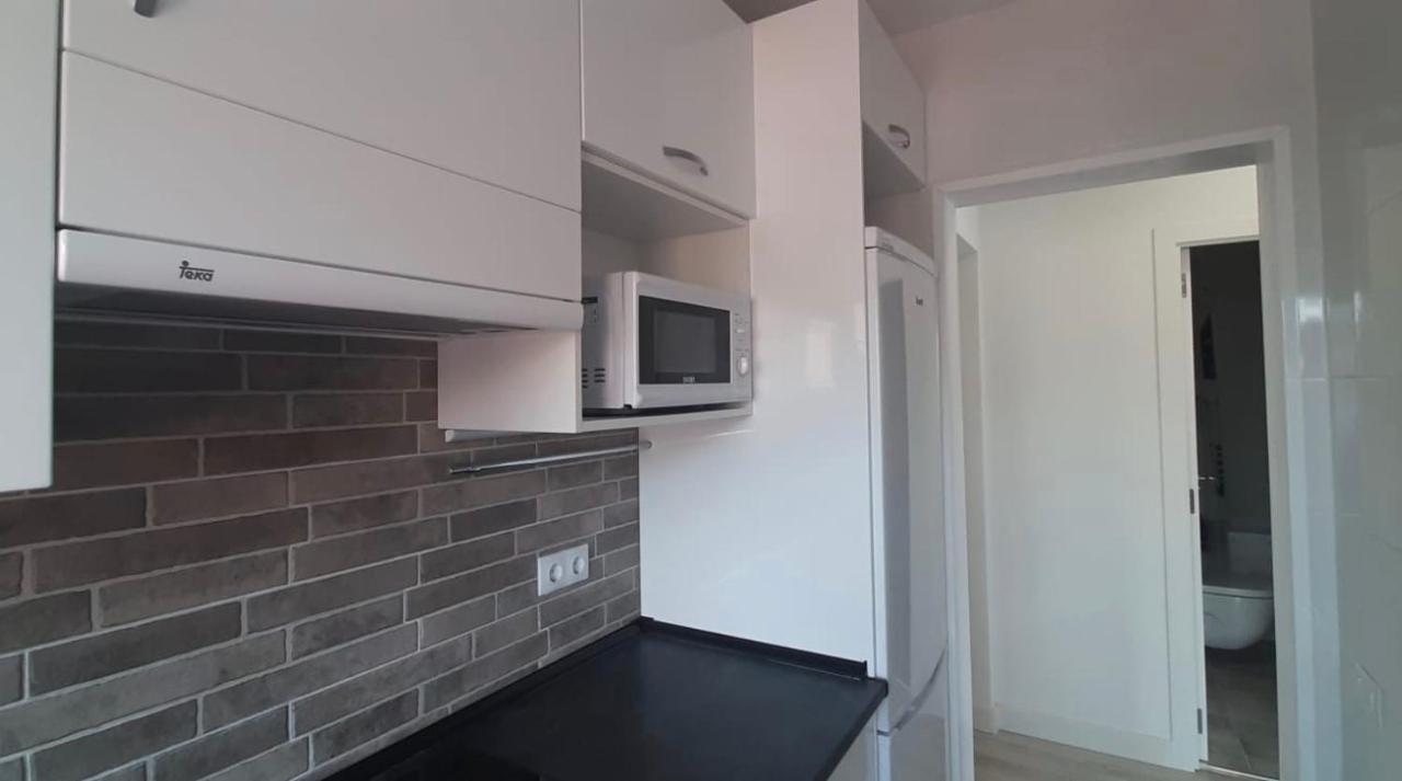 Apartment White
