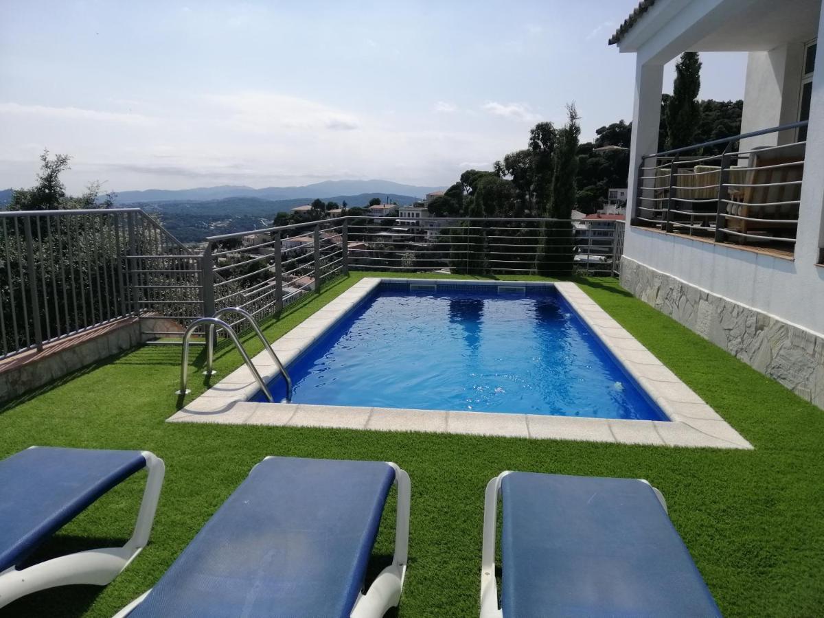 Yaco Villa Lloret de Mar