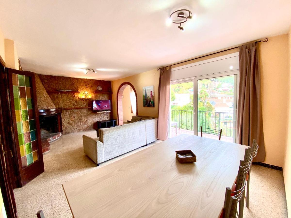 Casa Con Vistas Al Mar Y Piscina Privada Holiday home *