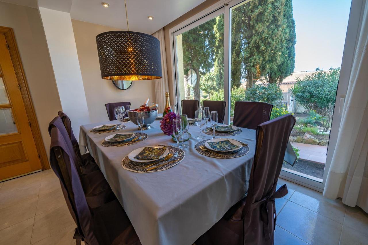 Lux Gallery, Ideal Familias O Grupos Con Piscina & Aircon Villa