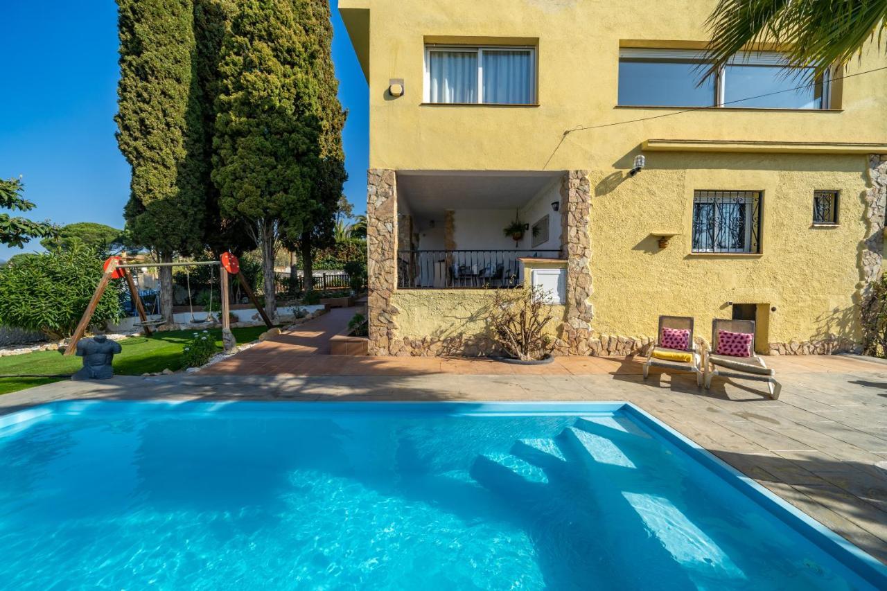 Villa Lux Gallery, Ideal Familias O Grupos Con Piscina & Aircon