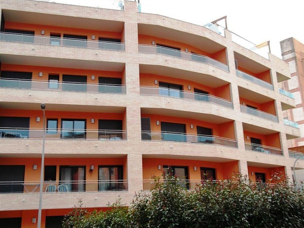 Eton Apartment *