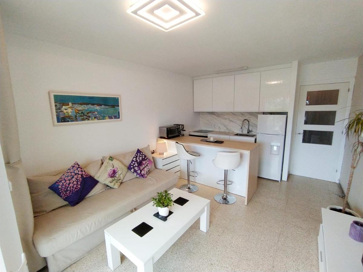 Remo Just Entirely Remodeled Apartment *