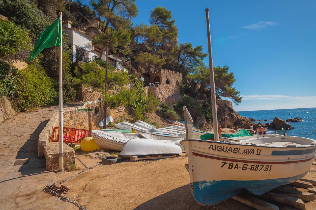 Fantastic 3 Bedroom Apartment, 300m To The Sea Apartment Lloret de Mar